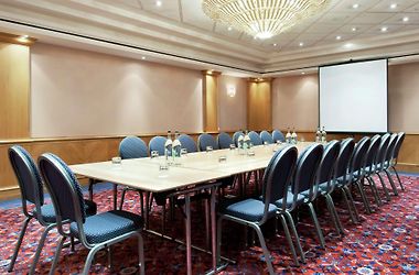 Hilton Birmingham Metropole Hotel Facilities photo